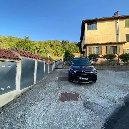 Une Tres Belle Maison Bologna Itali Lejlighed Tole